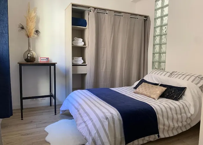 30m2 Centre-ville * Bastia (Corsica)